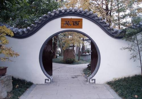 http://enka2.netorage.com:9711/harddisk/user/lyk36/phoflowersu/b21.jpg